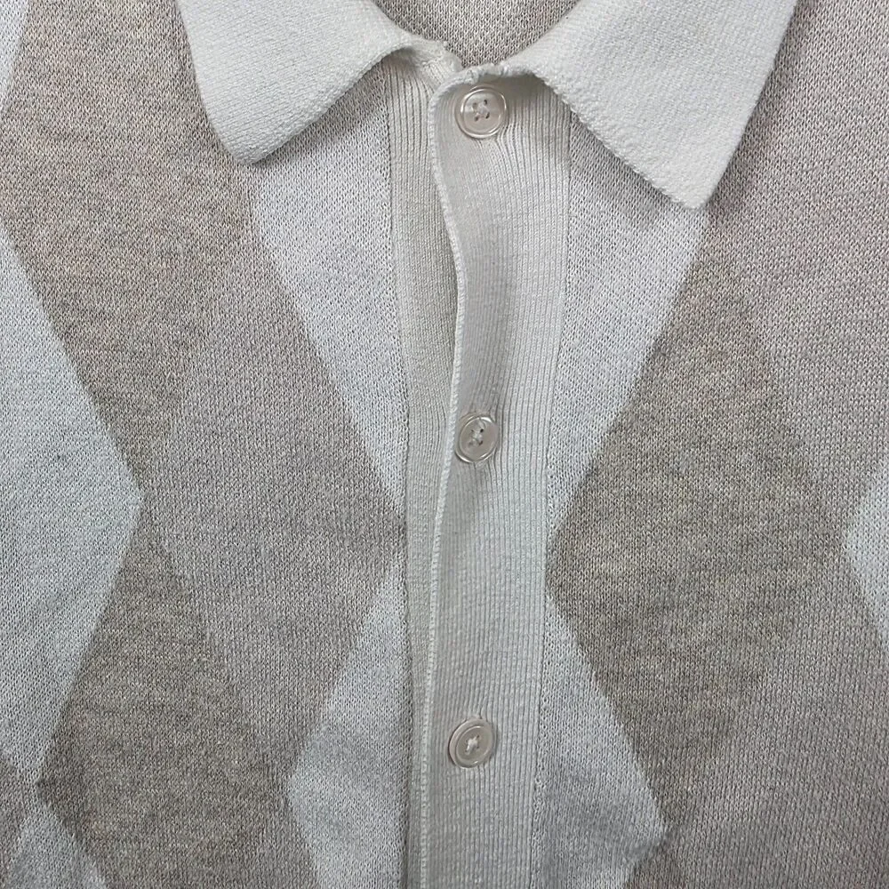 Abercrombie & Fitch Men's Diamond Argyle Print Sweater Beige Size Medium